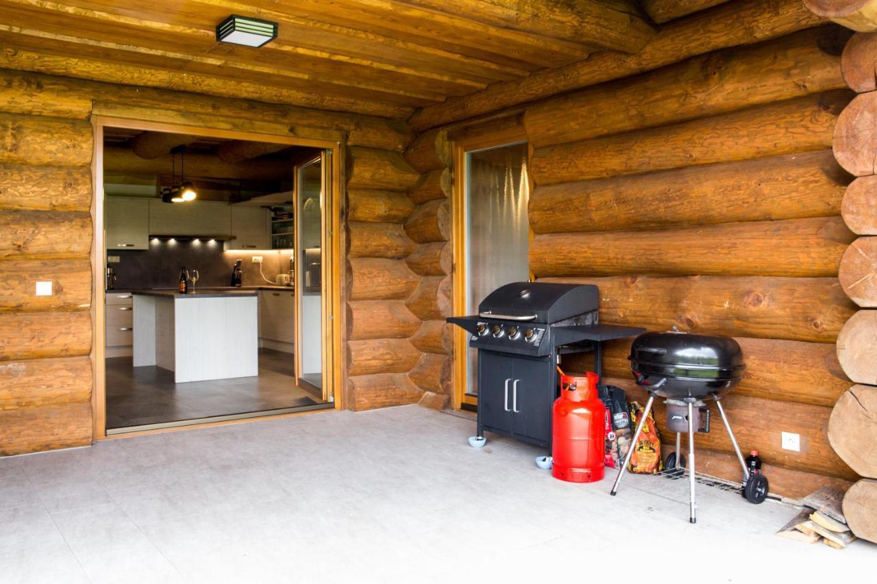 Villa Luxusni Srub Az 24 Luzek - Sruby-Lipno à Frymburk Extérieur photo