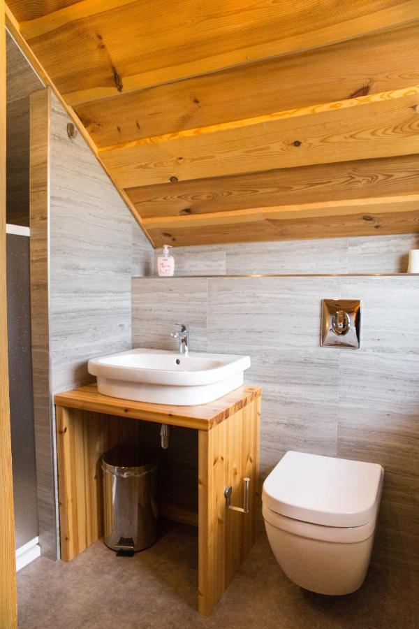 Villa Luxusni Srub Az 24 Luzek - Sruby-Lipno à Frymburk Extérieur photo