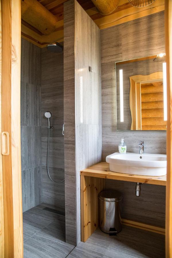 Villa Luxusni Srub Az 24 Luzek - Sruby-Lipno à Frymburk Extérieur photo