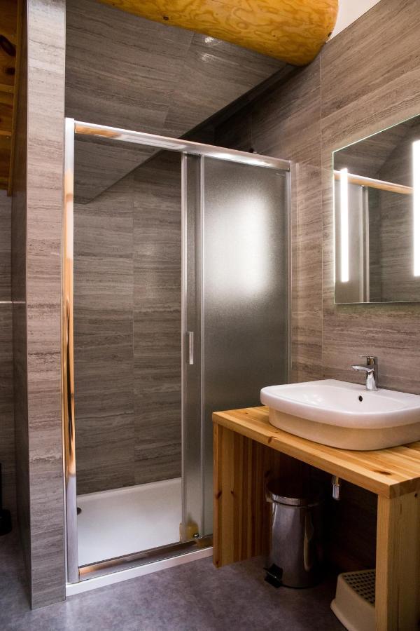 Villa Luxusni Srub Az 24 Luzek - Sruby-Lipno à Frymburk Extérieur photo