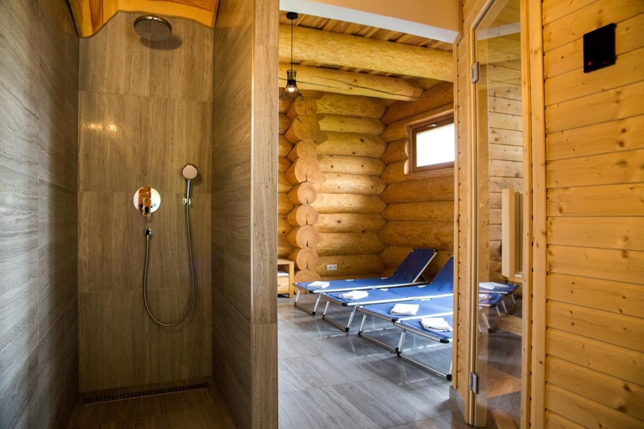 Villa Luxusni Srub Az 24 Luzek - Sruby-Lipno à Frymburk Extérieur photo